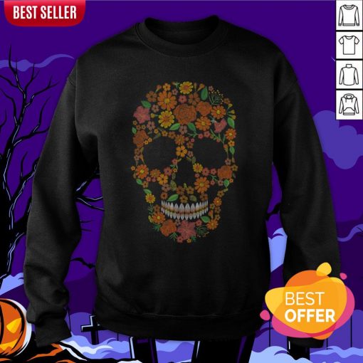 Sugar Skulls Monochrome Flower Dia De Muertos Day Of The Dead Sweatshirt