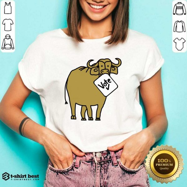 Buffalo Gold Ox With Vote Sign V-neck